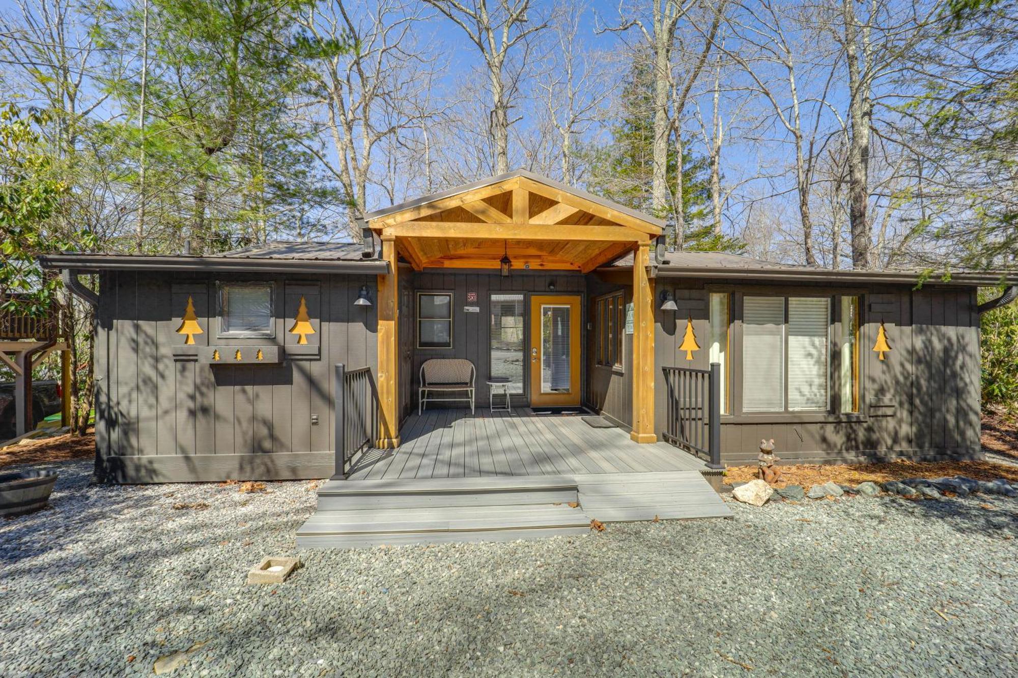 Rustic Newland Cabin With Deck By Lake And Trails! Exteriör bild